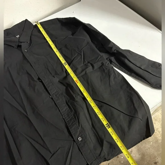 Uniqlo Black Dress Shirt Size XL - Picture 5 of 5